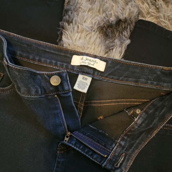 D. Jeans New York SZ 16 Cropped‎ Denim Jeans - Picture 3 of 7